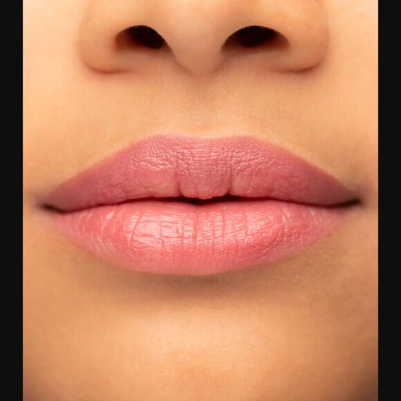 NIB Unforgettable Lipstick in Modern Love, Cream - Kevin Aucoin - Picture 6 of 11